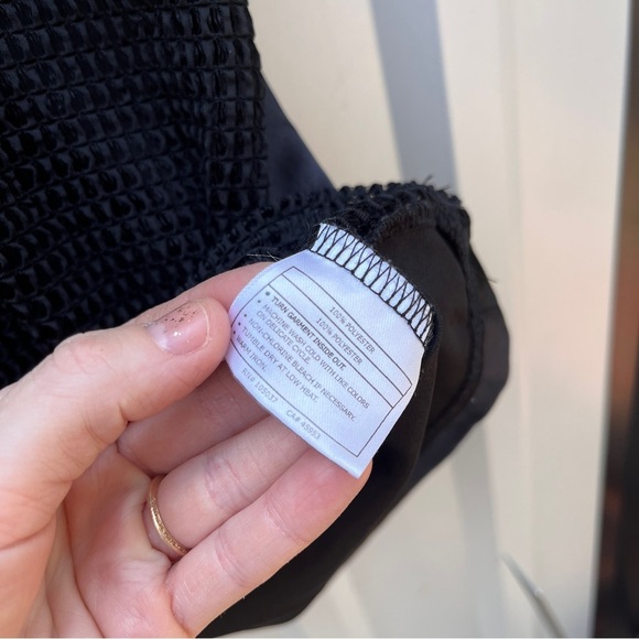 Ariat Blouse Black Mesh Silk Racerback Womens Sleeveless Large L - Picture 6 of 9